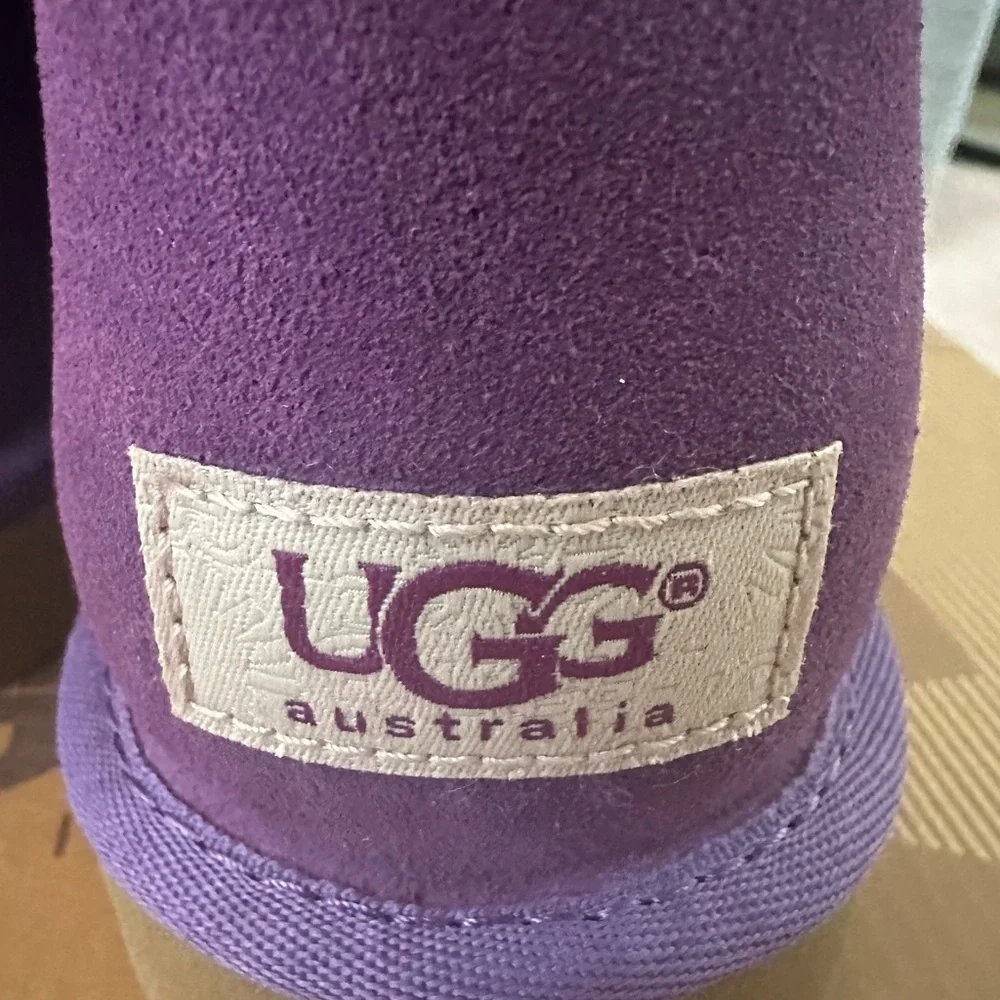 UGG Mini Bailey Button Boots - Picture 5 of 9